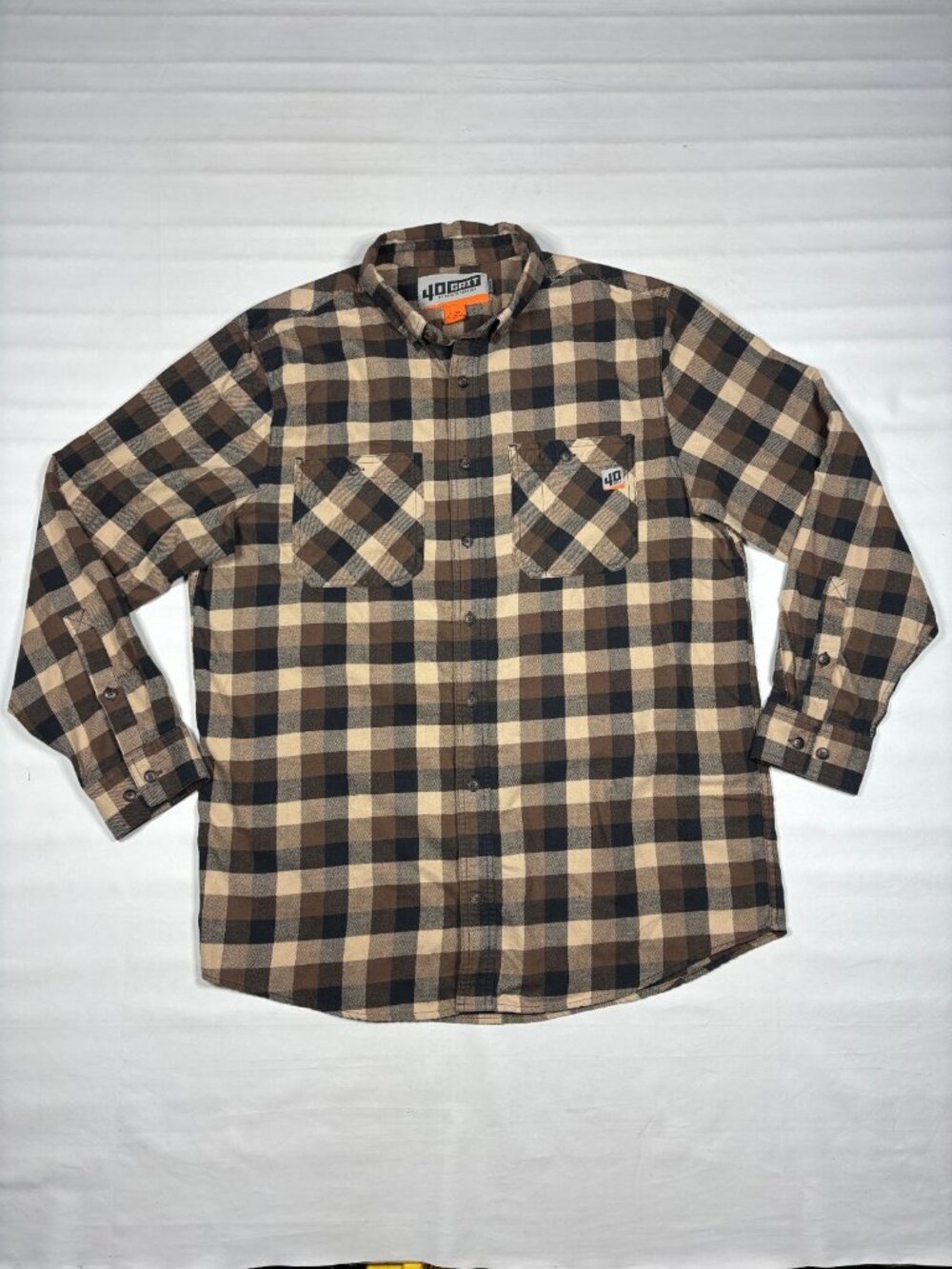 40 Grit by Duluth Trading Co Men's Large Tall Brown Buffalo Plaid Flannel LT